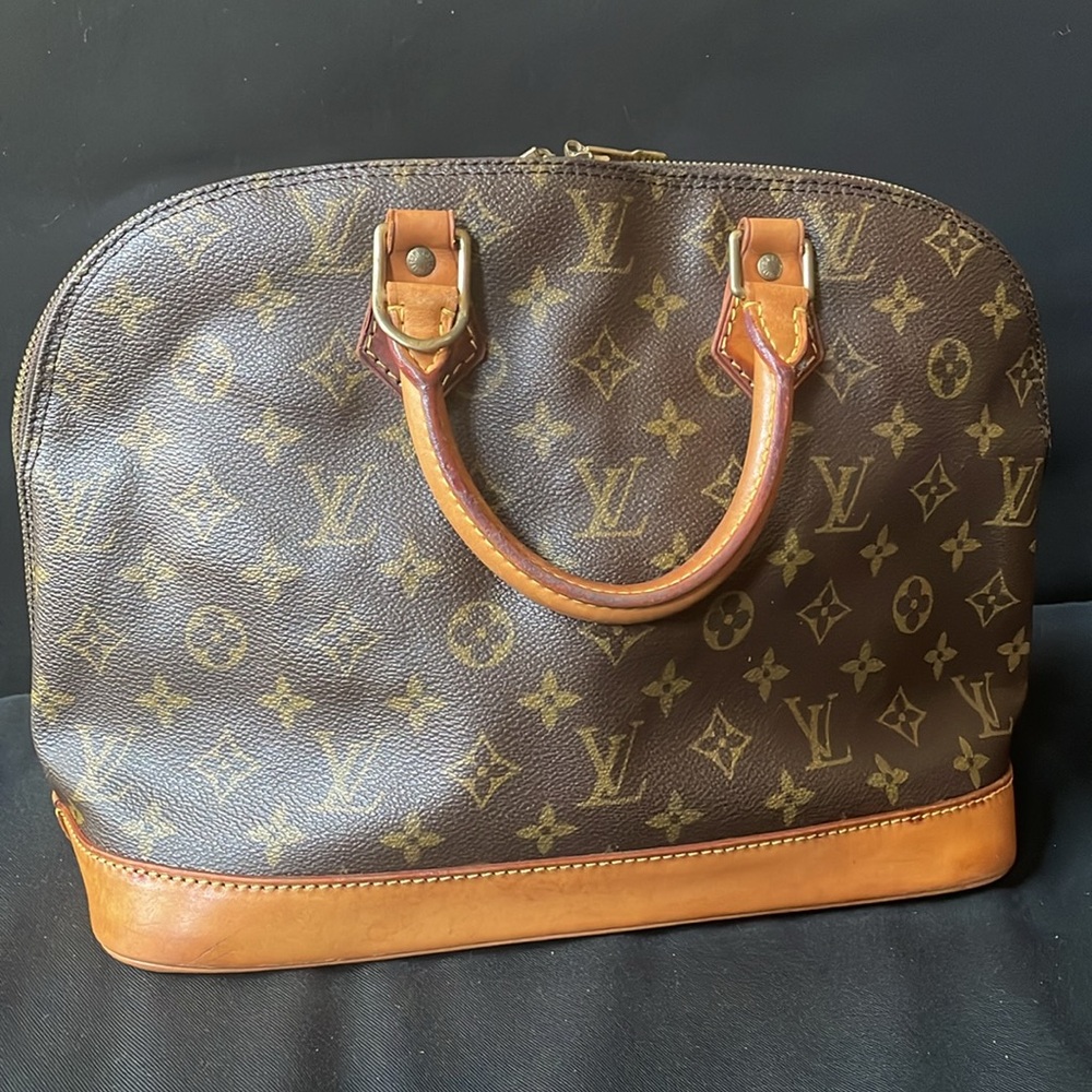 Authentic Louis Vuitton Alma VINTAGE - Picture 2 of 14